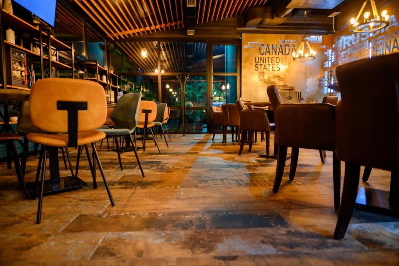 Hostel Royal Obrenovac  Zewnętrze zdjęcie