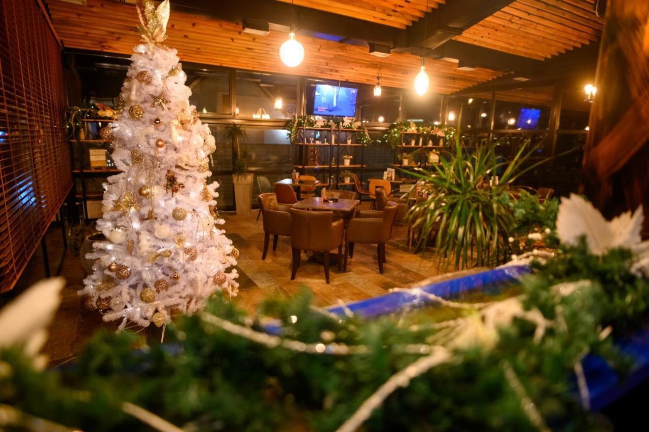 Hostel Royal Obrenovac  Zewnętrze zdjęcie