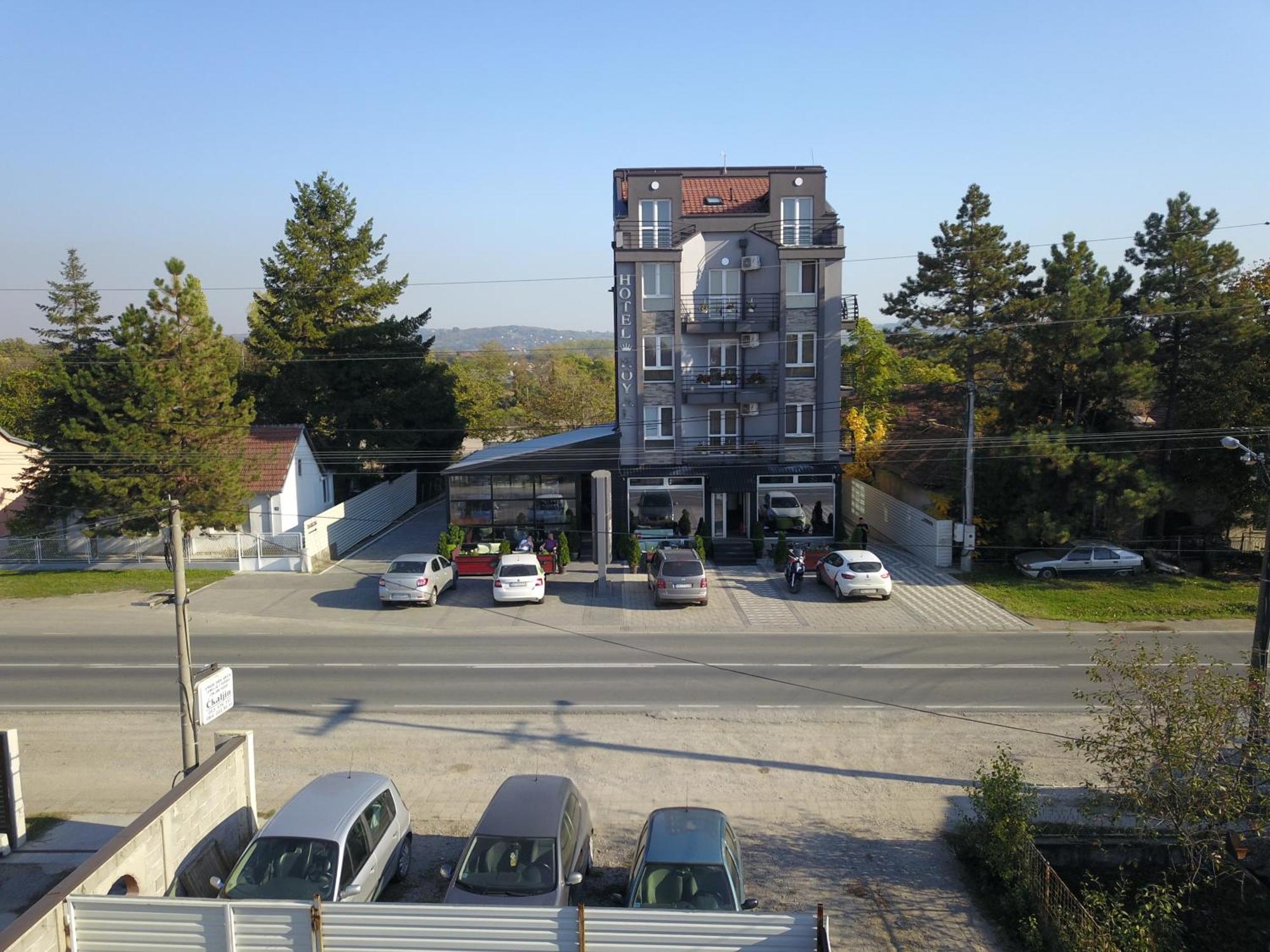 Hostel Royal Obrenovac  Zewnętrze zdjęcie